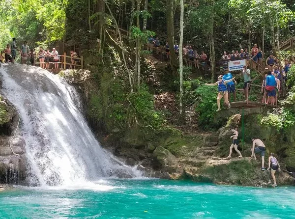 blue_hole_ocho_rios