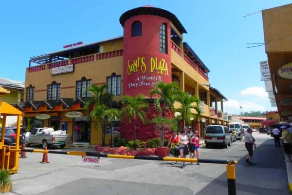 Shopping Ocho Rios | Pashon Ocho Rios Tours and Transfers